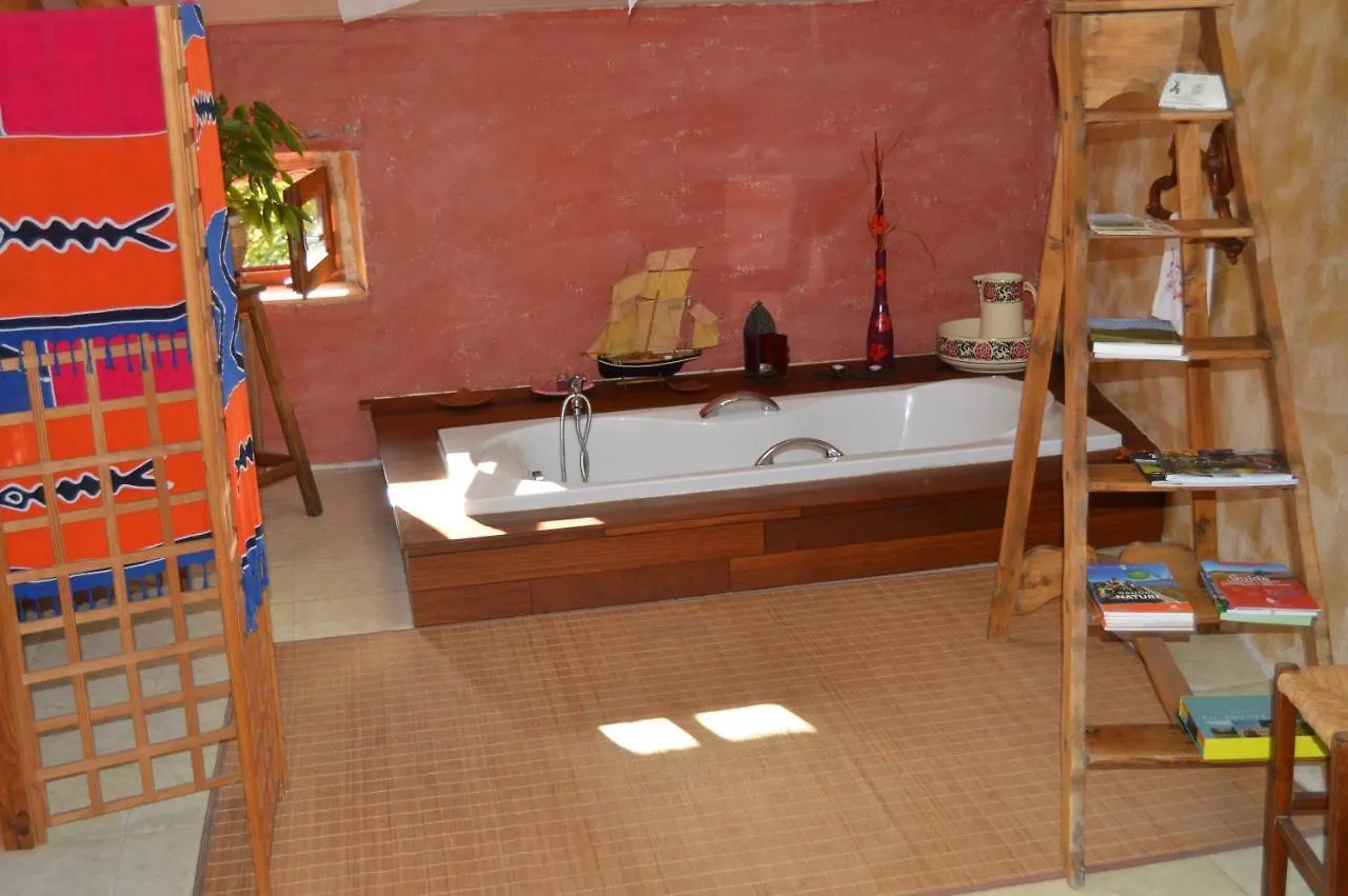 La Freiressa Bed & Breakfast Saint-Jean-des-Ollieres France